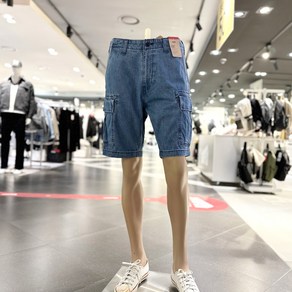 [ L E V I S ] NC강서 리바이스 무료배송~!! 루즈 일자 와이드핏 남성 쇼츠 카고 청 반바지 5부 COOL (001KG009)