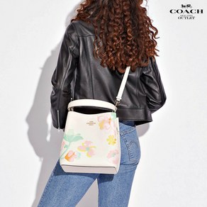 코치 타운버킷 드리미 랜드 플로랄 C8609 Town Bucket Bag With Dreamy Land Floral