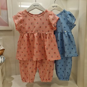아가방 NC엑스코점 40% 강추! 부드러운 터치감! 데일리로 편하게 입기 좋은! 쨍한컬러감에 프릴이 사랑스러운! 가볍고 시원한 상큼발랄 티치데이 체리상하! 외출복! 등원복
