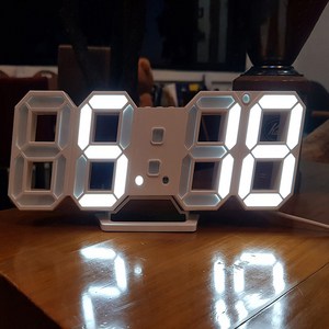 잇츠온 무소음 디지털 3D LED 탁상시계, 화이트