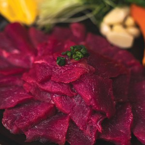 국내산 육사시미 뭉티기 300g/400g 당일작업 [간장맛 소스 증정], 1개, 300g
