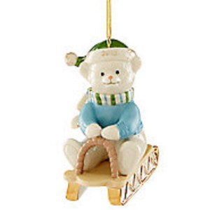 Lenox ~ 2019 Teddy Bea Sledding Onament Lenox ~ 2019 테디베어 썰매장식, Blue,geen,white