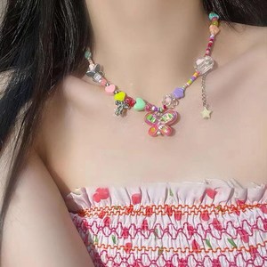 여성 컬러 비즈 나비 목걸이