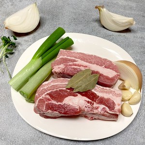 [부산최가네] 한돈 통삼겹살 보쌈 수육용 500g 국내산 냉장 1등급 김장고기 김치, 1개