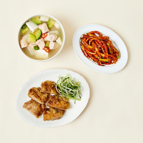 [로켓프레시] 압구정 예향 한끼 명란맑은국 500g + 닭다리살 마늘구이 150g + 도라지오이무침 60g 세트 A, 1세트