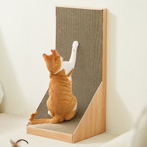코멧 펫 고양이 스크래쳐 벽면형으로 집안 인테리어와 고양이의 놀이를 동시에 해결하세요