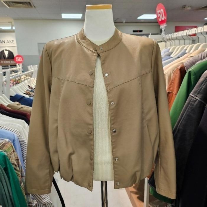 데스틸 HC35 레더크롭 D25 33JK02 (41367304)