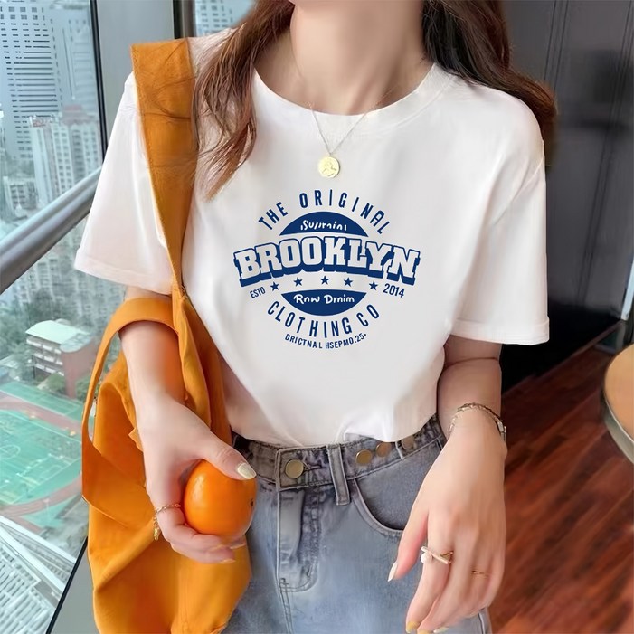 엘쏘 여성용 라운드넥 로고 화이트 티셔츠 엘쏘 여성용 라운드넥 로고 화이트 티셔츠