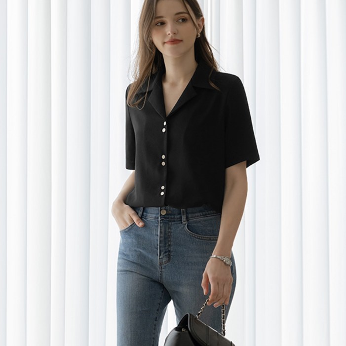 뮤즈린 츠하 더블버튼 스판 블라우스