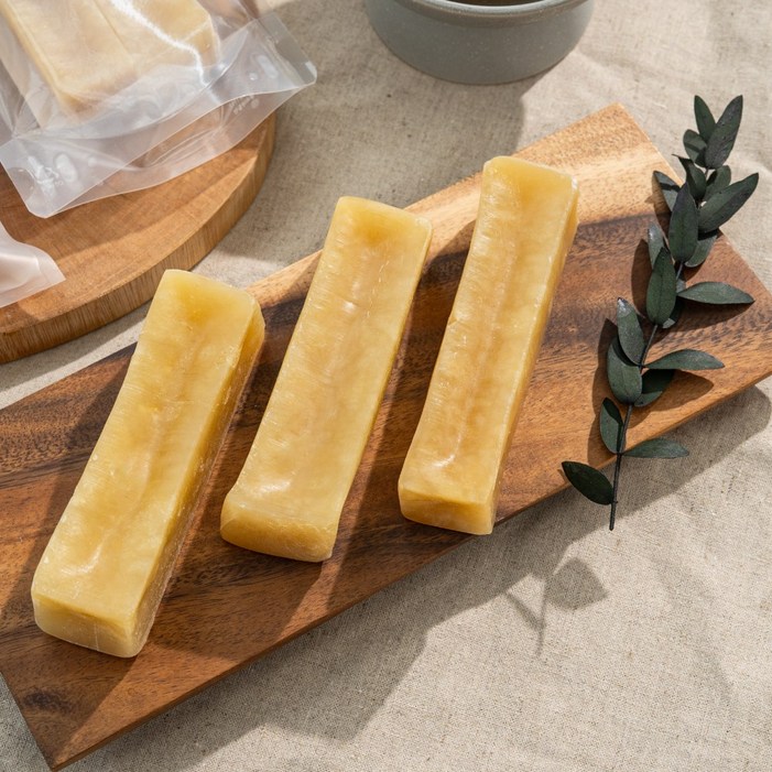 또모꼬펫 야크치즈 중대형견용 160g , M , 2개 두툼하고 오래먹는 개껌대용 몽골 야크치즈 100 고단백 다이어트간식 뼈건강 장건강 이갈이 스트레스해소