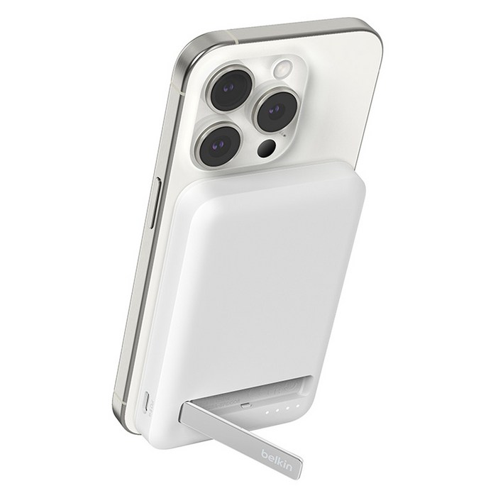 벨킨 BoostCharge 프로 Qi2 15W 마그네틱 무선 충전 스탠드 보조배터리 5000mAh, BPD006btWH, 화이트 벨킨 BoostCharge 프로 Qi2 15W 마그네틱 무선 충전 스탠드 보조배터리 5000mAh, BPD006btWH, 화이트