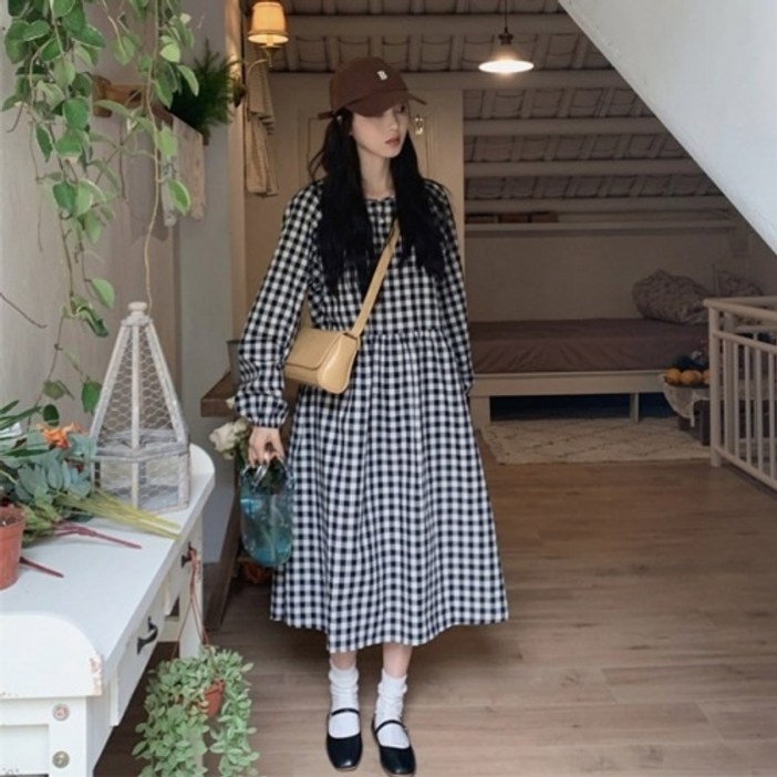 와이스토리 루즈핏 체크 롱원피스