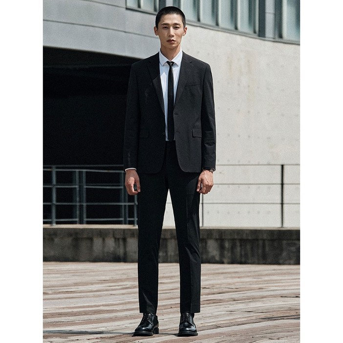 [STCO] Motion-Free 시그니쳐 수트 셋업 블랙 (슬림핏)-SSJUCB1SSB_SSLUCB1SSB