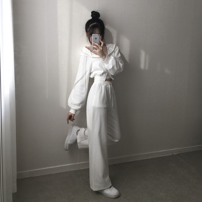 기모ver 한겨울 따뜻하게 한방에코디끝 투웨이 크롭후드집업+트레이닝팬츠 세트