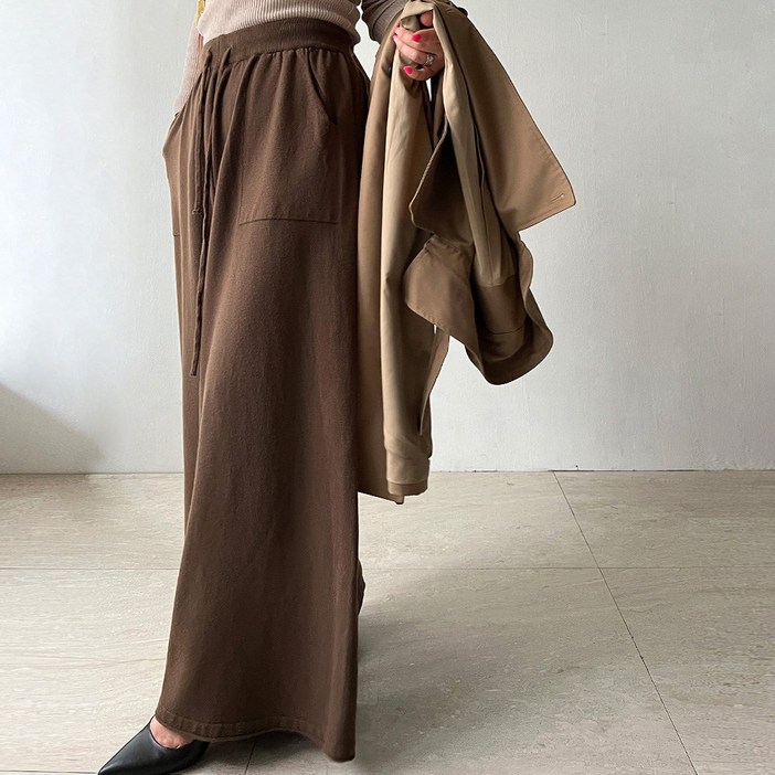 네모엔룩 보들와이드 여성용 허리밴딩 스트링 포켓장식 캐주얼 와이드핏 롱 니트 팬츠