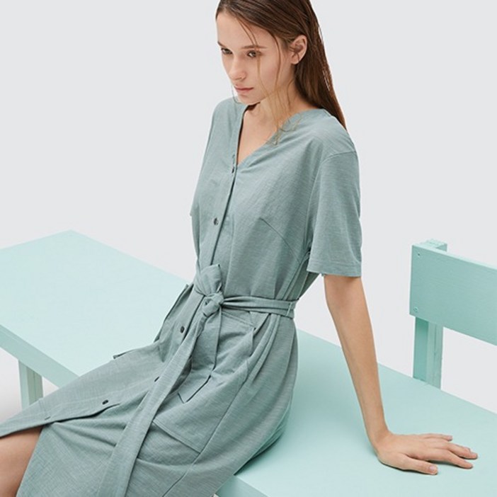 [오오아] 슬럽사 - 프론트 버튼 드레스