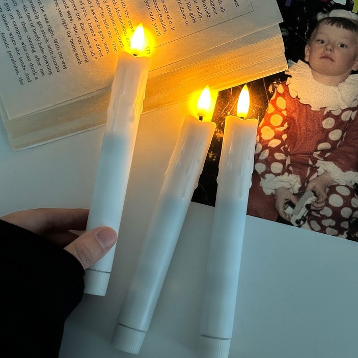이이공브이샵 촛농 LED 화이트 테이퍼캔들 전자양초 리모컨 인테리어 조명 진짜같은 캔들