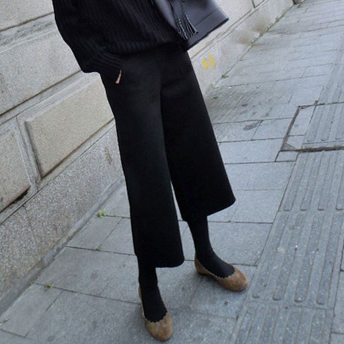 DEARHUA 여성 모직 와이드 9부 도톰한 팬츠 겨울 빅사이즈 양털 일자 코디 정장 출근룩 키작녀 통바지 무지 부추컷 세미 블랙 스트레이트 부드러운 따뜻한 보온 캐쥬얼 여자 바지