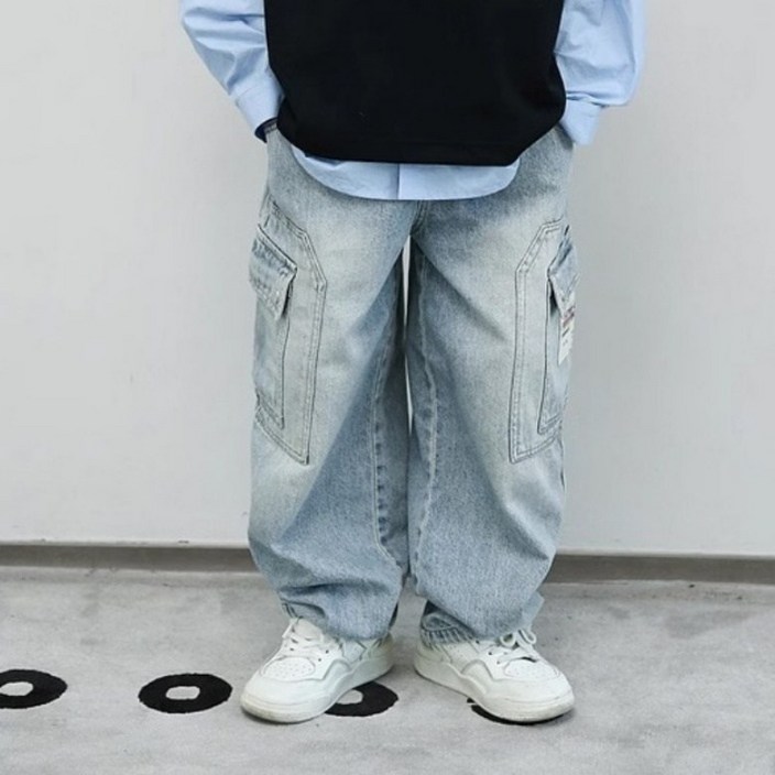 이유몽 루즈핏 데님 밴딩 레터링 패치 카고 롱 팬츠 E6S309