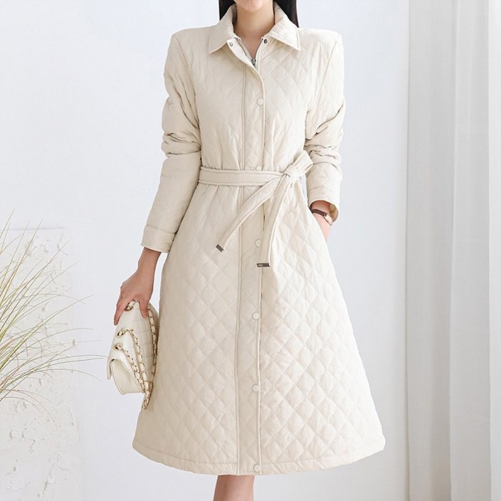 코트형 벨티드 패딩 원피스M2410OP183D