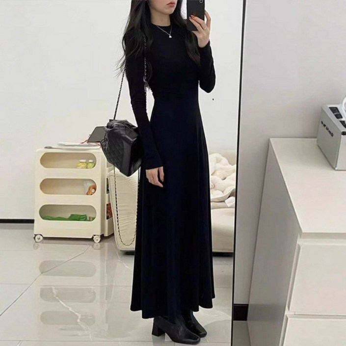 TIMEPURE 여성 블랙 롱원피스 긴팔 슬림핏 봄가을 데일리 하객룩 원피스