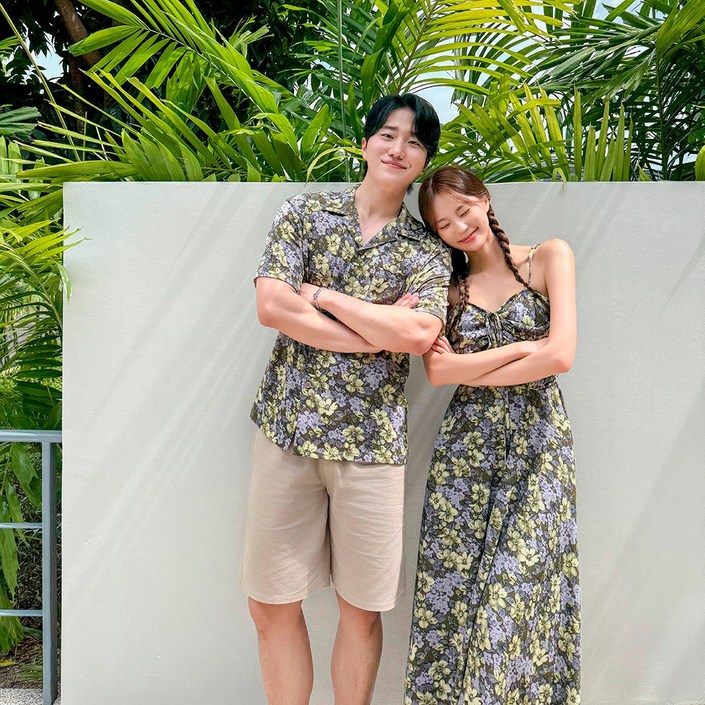 4477우버드 정글 산책 휴양지 커플룩 신혼여행 여성 여름 바캉스 롱원피스 허니문 하와이안 비치룩 시밀러룩 반팔셔츠 세트 휴가 여행용 베트남 해변옷