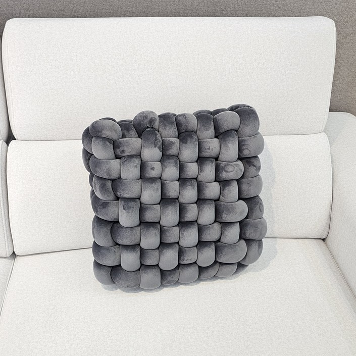 카펜터홈 꽈배기 패브릭 소파 대형 쿠션 인테리어 포인트 쿠션
