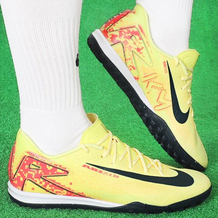 나이키 음바페 축구화 풋살화 줌 머큐리얼 베이퍼 16 아카데미 KM TF 인조잔디맨땅용