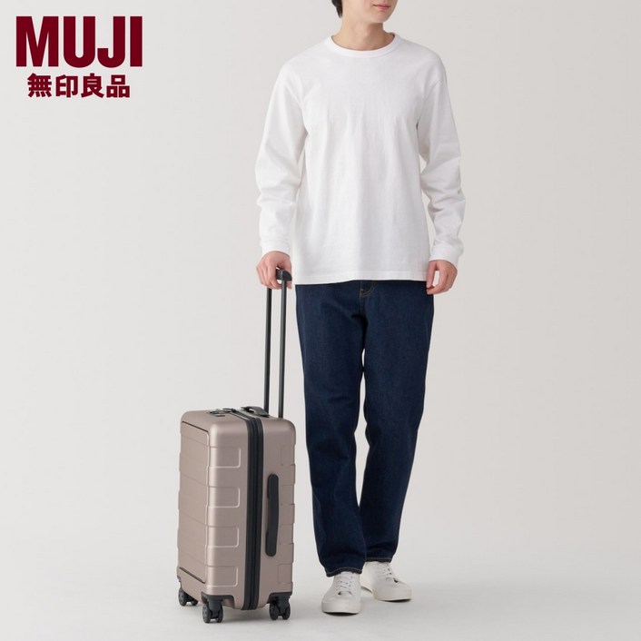 MUJI 무인양품 바를 자유롭게 조절할 수 있는 프런트 오픈 캐리어 32L 여행 가방 84535796