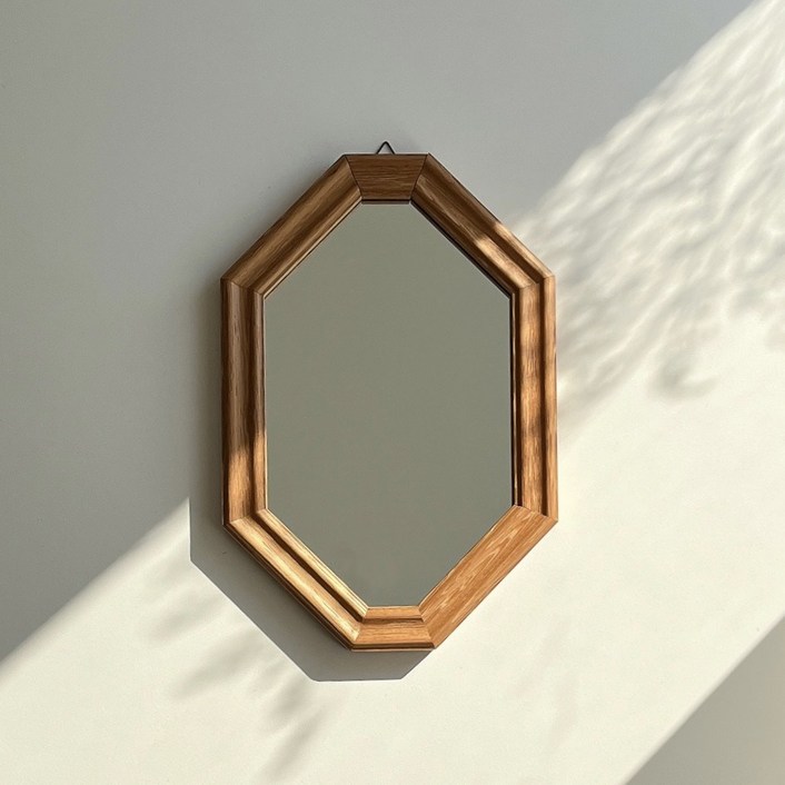 A의취향 심플 원목 팔각 거울 2colors 빈티지 스탠드 벽걸이 거울, 라이트브라운