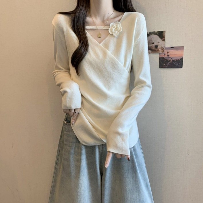 TIMEPURE 여성 100kg까지 빅사이즈 미니멀 카멜리아 장식 긴팔 블라우스 여성 편한 V넥 긴발티