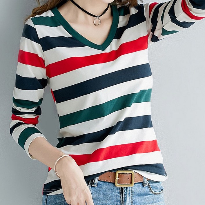 레일라 키튼 스트라이프 브이넥 긴팔 티셔츠 S250806FW8