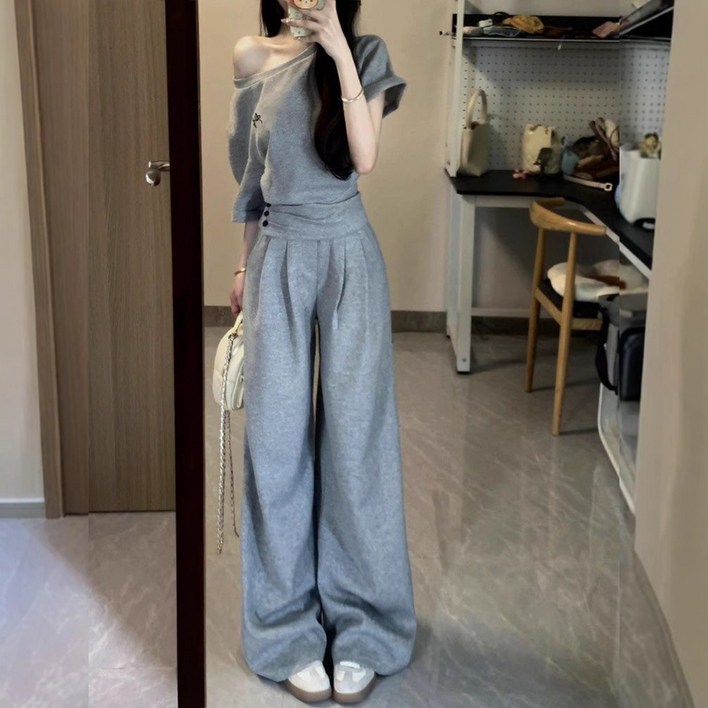 피어니스트 모던 오프숄더  와이드 핀턱팬츠 세트