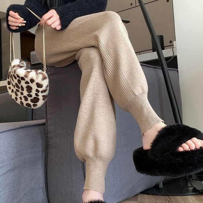 여성 추동 허리밴딩 도툼 니트 조거 팬츠  데일리룩 캐주얼 배기핏 니트 바지 팬츠