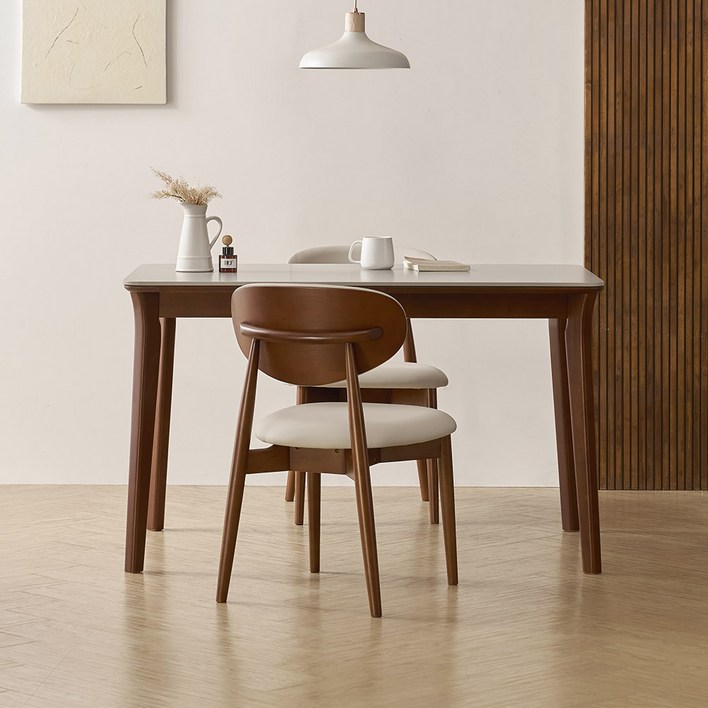 라로퍼니처 플레인 1250 포세린 통 세라믹 4인 고무나무 원목 식탁 세트