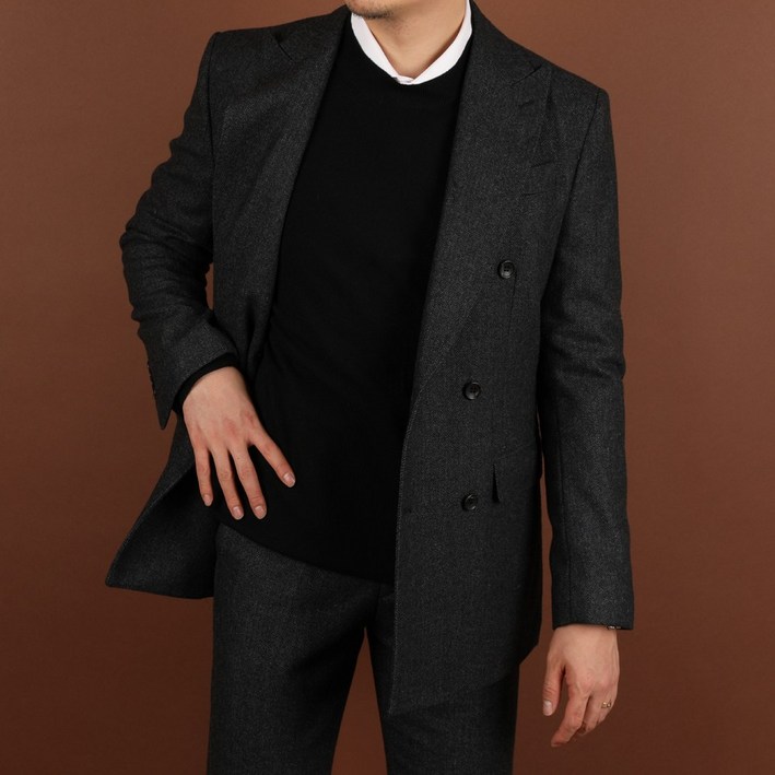 로얄수트 헤링본 더블정장 가을 겨울 모직 울 차콜 먹색 더블 수트셋업 로얄수트 헤링본 더블정장 가을 겨울 모직 울 차콜 먹색 더블 수트셋업