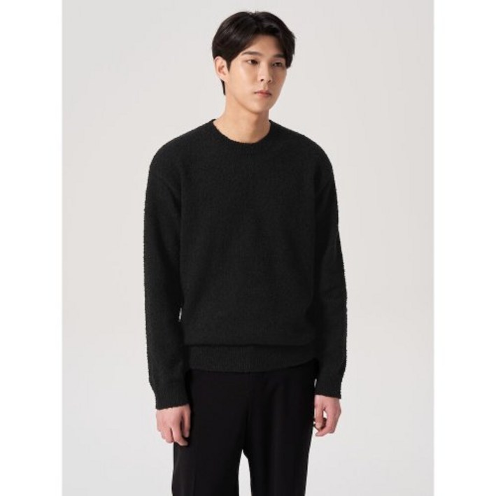 에잇세컨즈 소프트 부클 라운드넥 니트 블랙 424251JY25 에잇세컨즈 소프트 부클 라운드넥 니트 블랙 424251JY25