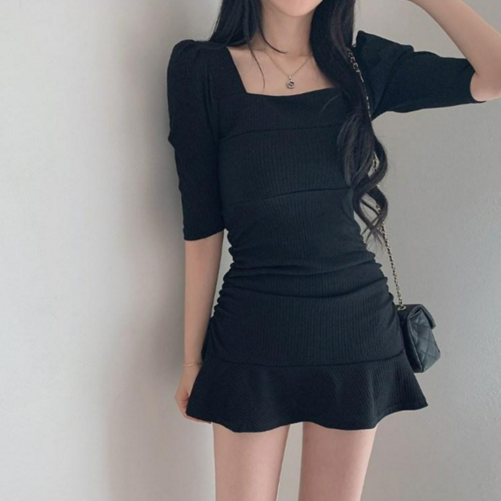 레티고 스퀘어넥 골지 슬림 미니 원피스 레티고 스퀘어넥 골지 슬림 미니 원피스