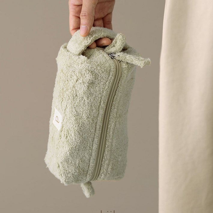 에이키코 클라우드 직사각 다용도 파우치 중형