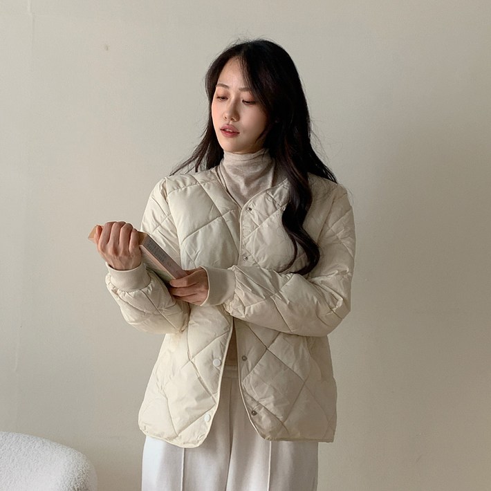 피어니스트 노카라 누빔 퀄팅 경량패딩 피어니스트 노카라 누빔 퀄팅 경량패딩