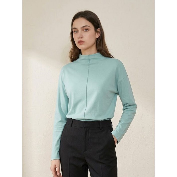 베스띠벨리 핀턱 하이넥 티셔츠 BIIBB9808