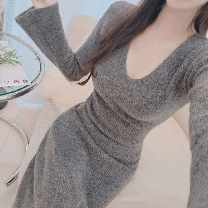 포근 울 앙고라 브이넥 롱원피스 맥시 꾸안꾸 차콜