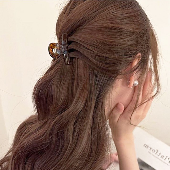 걸핀스 젠 플랫 꼬임 포인트 반머리 집게핀 1582