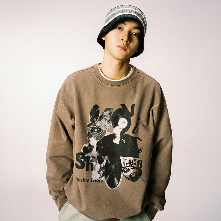 카비시 남녀공용 칼리지 피그먼트 면 스웨트셔츠