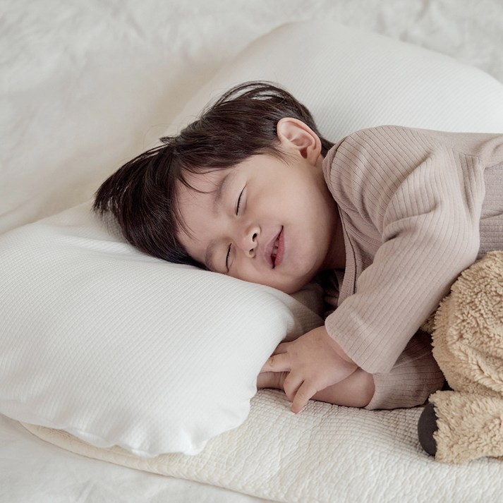 라비킷 유아용 베개 와이드 이탈방지 경추베개 + 순면 커버 세트, 화이트