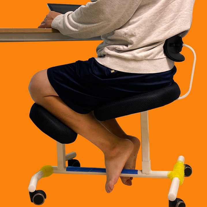 허리 디스크 자세교정의자 좌골신경통 올곧은 무릎의자, 메쉬블랙