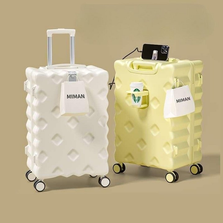 캐리어 페더스캐리어 저소음바퀴 기스방지 알루미늄프레임 달린 기내용캐리어 여행가방 20인치 여성용 대용량 기내용캐리어 케리어 로드탁송