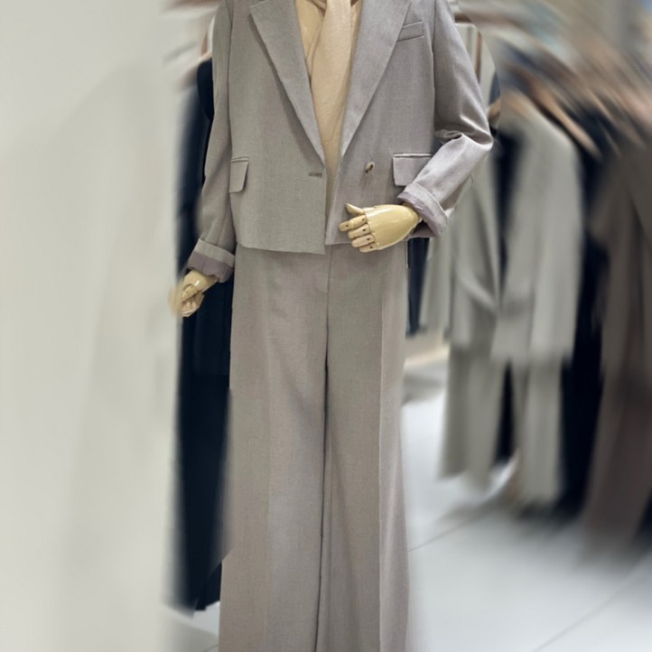 케네스레이디 크레딘 크롭 자켓 amp 부츠컷 슬랙스 셋업 EVSLPJ8200 amp EVJKPJ8200DJ