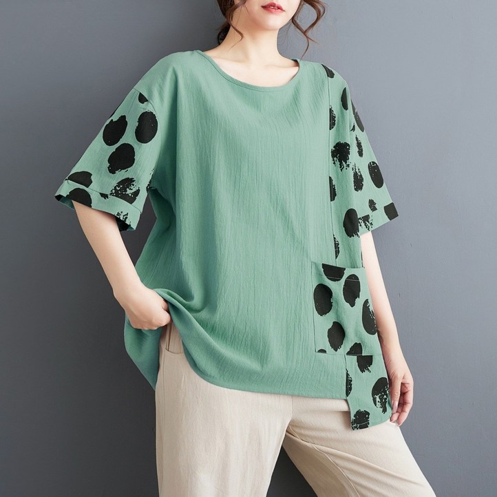 JIEVE 여자 여름 포켓 있는도트무늬 프린트 배색 티셔츠 반팔 포켓 라운드넥 상의 SG052439