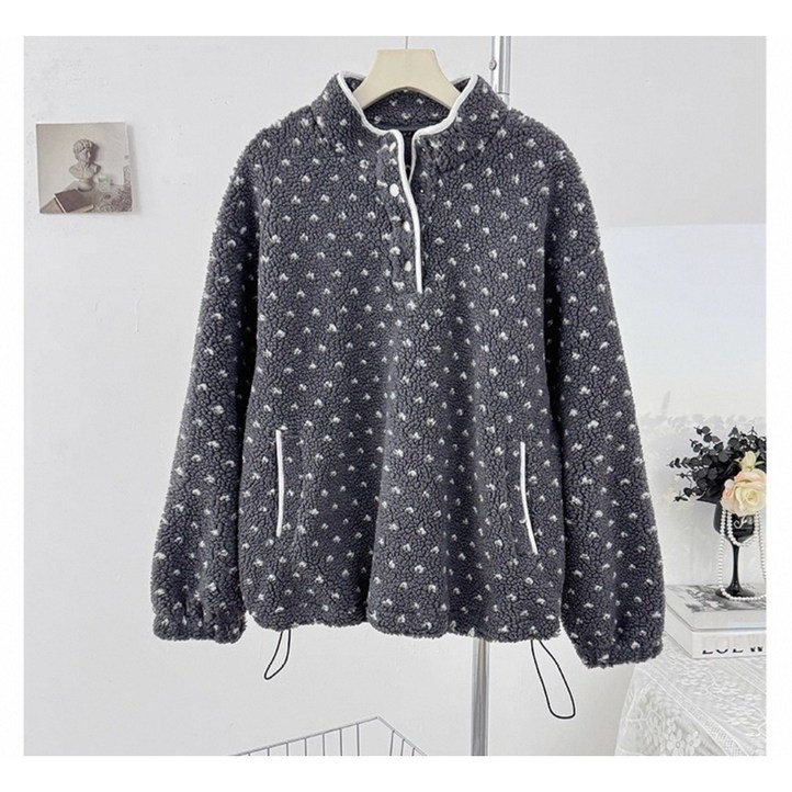 퀸올데이양털 도트 땡땡이 무늬 후리스 루즈핏 점퍼 맨투맨 가을 겨울